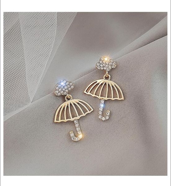 i2020 he new 925 silver needle love umbrella personalized earstuds female hong kong style minority design earrings web celebrity 188, Golden;silver
i2020 he new 925 silver needle love umbrella personalized earstuds female hong kong style minority design earrings web celebrity 188, Golden;silver