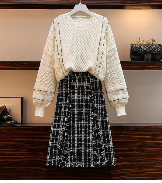 plus size women's 2021 autumn and winter new style ruffles patchwork pullover sweater + tassel plaid skirt two-piece sets1, Gray
plus size women's 2021 autumn and winter new style ruffles patchwork pullover sweater + tassel plaid skirt two-piece sets1, Gray