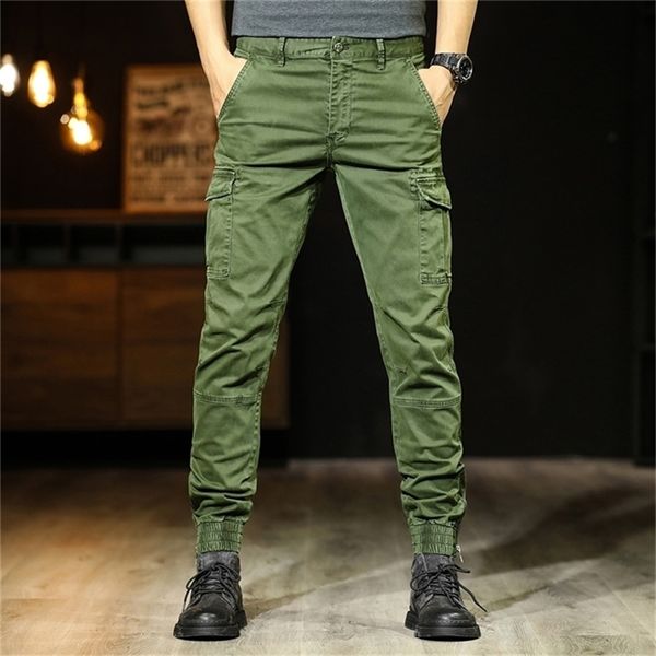 2020 new pants men multi-pocket tapered military cargo pants cotton washed outdoor army tactical trousers slim homme pantalones lj201221, Black
2020 new pants men multi-pocket tapered military cargo pants cotton washed outdoor army tactical trousers slim homme pantalones lj201221, Black
