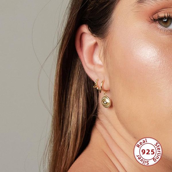 925 sterling silver punk rivets small hoop earrings for women girls trendy cartilage ear buckle thin hoop huggie fine jewelry, Golden;silver
925 sterling silver punk rivets small hoop earrings for women girls trendy cartilage ear buckle thin hoop huggie fine jewelry, Golden;silver