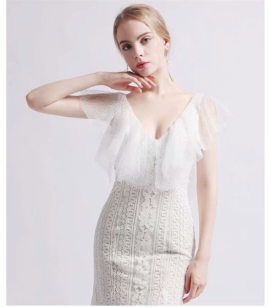 2021 new wedding party dresses gown bride dressed as a brand-new robe bow deep shoulder cleavage v lap fpxl, Blue;red
2021 new wedding party dresses gown bride dressed as a brand-new robe bow deep shoulder cleavage v lap fpxl, Blue;red