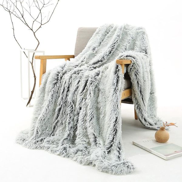 blankets wool blanket plush double layer crystal velvet leisure two-color stitching selling 2021 knitted modern portable
blankets wool blanket plush double layer crystal velvet leisure two-color stitching selling 2021 knitted modern portable