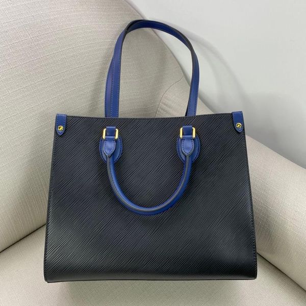 2020 water ripple cow leather shopping bag travel bag handbags women bags designer
2020 water ripple cow leather shopping bag travel bag handbags women bags designer