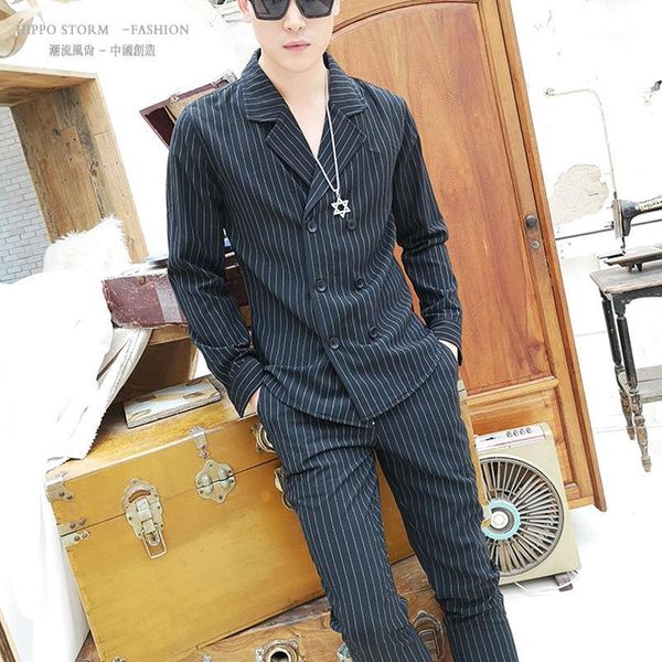 men's tracksuits 2021 striped suit collar long-sleeve shirt set is korean version of british slim big yards men's clothing1, Gray
men's tracksuits 2021 striped suit collar long-sleeve shirt set is korean version of british slim big yards men's clothing1, Gray
