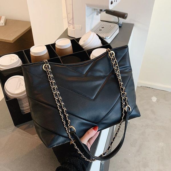 cross body high-quality all-match western-style rhombic hand bag 2021 trendy brand designer fashion lady chain shoulder messenger
cross body high-quality all-match western-style rhombic hand bag 2021 trendy brand designer fashion lady chain shoulder messenger