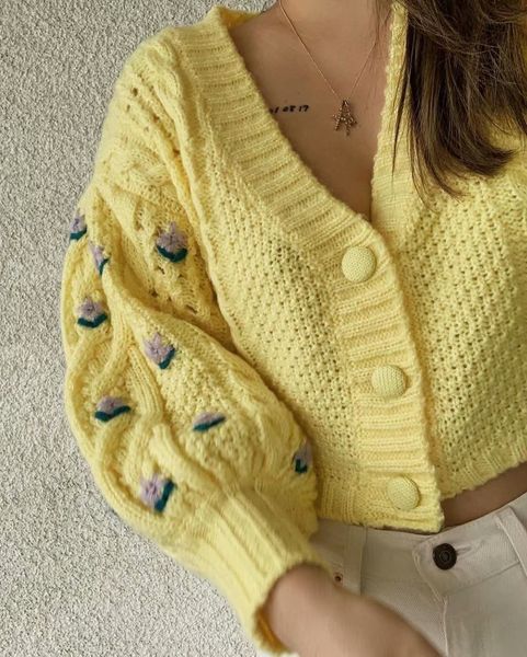 ins blogger's handmade hook flower sweet sweater coat fall button sweatercoat sweater2020 new style v-neck button knit cardigan xnnz3, White;black
ins blogger's handmade hook flower sweet sweater coat fall button sweatercoat sweater2020 new style v-neck button knit cardigan xnnz3, White;black