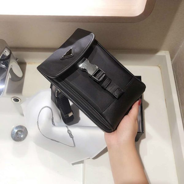 men and women's crossbody bags new fashion designers bags shoulder phone bag small size hasp black color with gift box #shelala
men and women's crossbody bags new fashion designers bags shoulder phone bag small size hasp black color with gift box #shelala