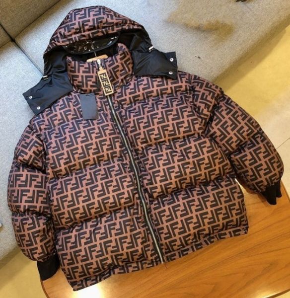 Mens designer jackets womens designer winter coats jackets womens FF cotton jacket both sides winter jacket Europe-America new hooded coat
Mens designer jackets womens designer winter coats jackets womens FF cotton jacket both sides winter jacket Europe-America new hooded coat