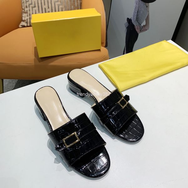 slippers thick heel slippers women's fashion wear out the metal buckle shoes in summer of , one-sided slippers, thick, Black
slippers thick heel slippers women's fashion wear out the metal buckle shoes in summer of , one-sided slippers, thick, Black