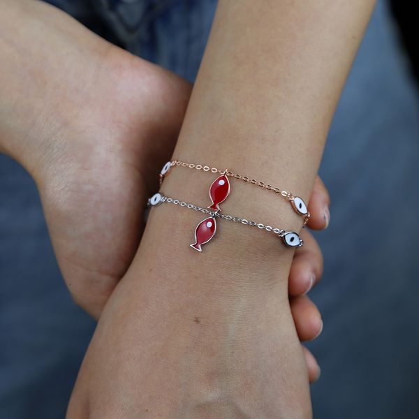 fashion delicate 925 sterling silver fish charm bracelet with tiny link chain with red white enamel charm pendant bracelet for women gift, Golden;silver
fashion delicate 925 sterling silver fish charm bracelet with tiny link chain with red white enamel charm pendant bracelet for women gift, Golden;silver