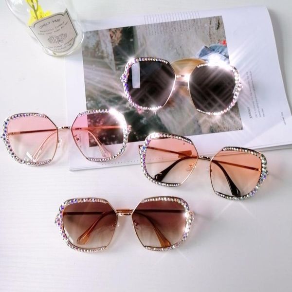 sunglasses fashion women 2021 oversized luxury vintage sun glasses diamond shades female retro eyeglasses feminino, White;black
sunglasses fashion women 2021 oversized luxury vintage sun glasses diamond shades female retro eyeglasses feminino, White;black