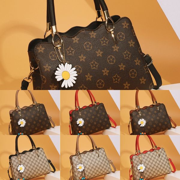 2020 new korean fashion small daisy bag new south korea capacity portable printing simple and versatile one shoulder large capacity women�
2020 new korean fashion small daisy bag new south korea capacity portable printing simple and versatile one shoulder large capacity women�