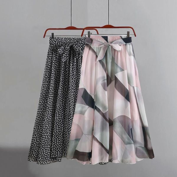 summer women chiffon vintage elegant bohemia midi skirt with belt 2020 high waist pleated skirts womens lady print skirts femal, Black
summer women chiffon vintage elegant bohemia midi skirt with belt 2020 high waist pleated skirts womens lady print skirts femal, Black