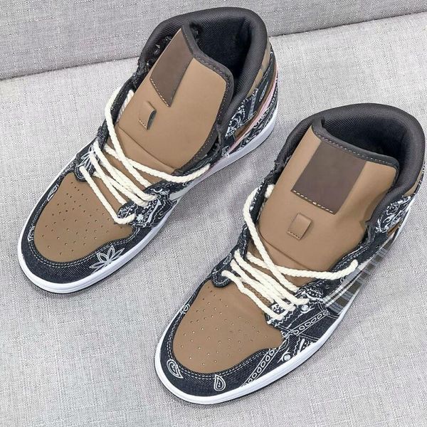 new 1 high travis scott 1s ts denim basketball shoes womens men sports shoe cactus jack sneakers mens trainers us5.5-11
new 1 high travis scott 1s ts denim basketball shoes womens men sports shoe cactus jack sneakers mens trainers us5.5-11