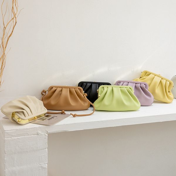 design popular style release women pleated cloud shape handbag pochette golden chain twisted leather strap cross body hobos designer bag
design popular style release women pleated cloud shape handbag pochette golden chain twisted leather strap cross body hobos designer bag