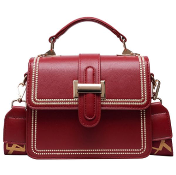 bag 2020 new winter wide shoulder strap portable messenger bagstrap portable messenger bag
bag 2020 new winter wide shoulder strap portable messenger bagstrap portable messenger bag