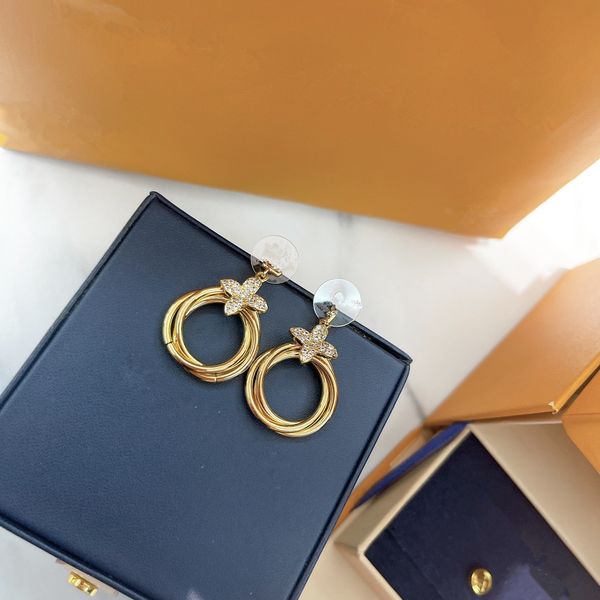 fashion extravagant designers earrings jewelry gold hoop charm studs lady stud pendant classic flowers letter brand for women wedding party, Golden
fashion extravagant designers earrings jewelry gold hoop charm studs lady stud pendant classic flowers letter brand for women wedding party, Golden