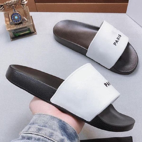 2022 fashion slipper men women beach sandals popular slide summer wide flat slippery sandal 35-44, Black
2022 fashion slipper men women beach sandals popular slide summer wide flat slippery sandal 35-44, Black