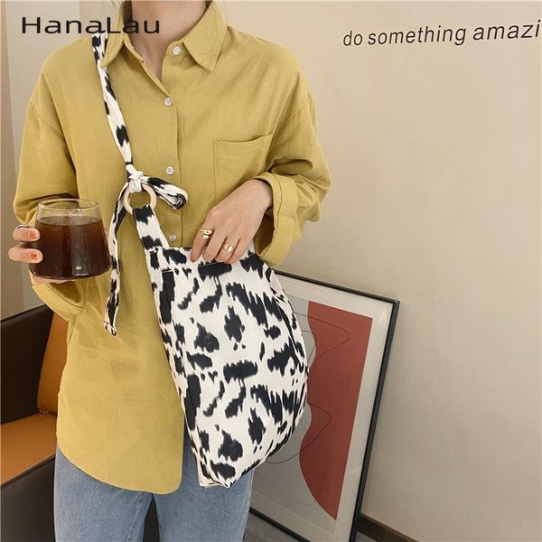 fashion cow pattern women handbags all-match ladies shoulder messenger bag large capacity shopping bag student girls casual tote
fashion cow pattern women handbags all-match ladies shoulder messenger bag large capacity shopping bag student girls casual tote
