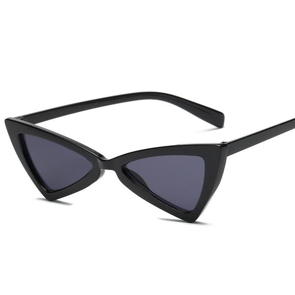 sunglasses 2021 vintage small cat eye women brand designer triangle personality exaggerated ladies glasses lunette, White;black
sunglasses 2021 vintage small cat eye women brand designer triangle personality exaggerated ladies glasses lunette, White;black
