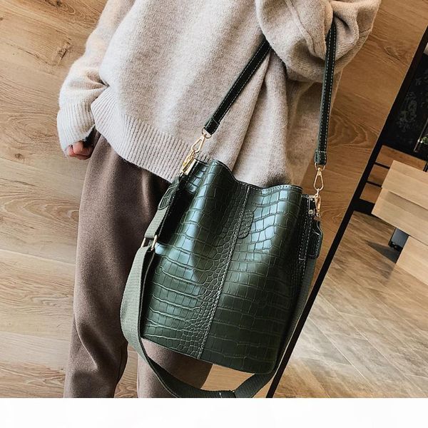 vintage leather stone pattern crossbody pu for women 2020 new shoulder bag fashion ladies handbags and purses bucket bags
vintage leather stone pattern crossbody pu for women 2020 new shoulder bag fashion ladies handbags and purses bucket bags