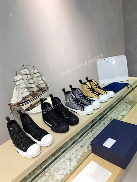 new outlet men women designer casual shoes graffiti shoe genuine leather trainer luxury red bottom sneaker low top, Black;red
new outlet men women designer casual shoes graffiti shoe genuine leather trainer luxury red bottom sneaker low top, Black;red