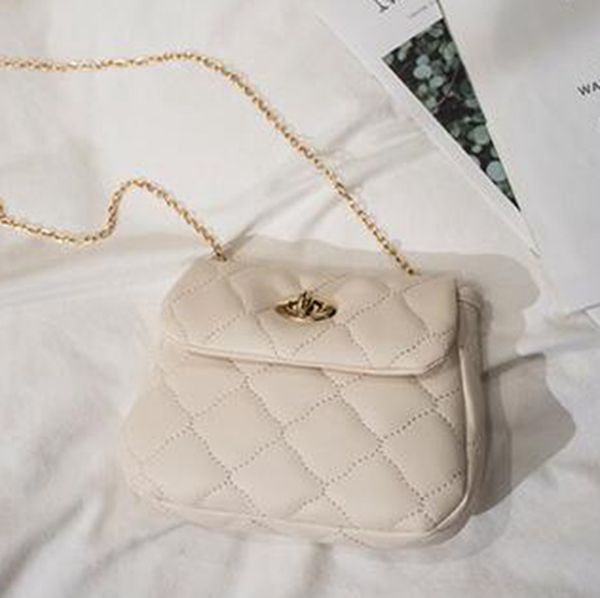 ss2 fashion brand bag designer brand leather bucket bag women's shoulder bag retro printing messenger wallet s021f
ss2 fashion brand bag designer brand leather bucket bag women's shoulder bag retro printing messenger wallet s021f
