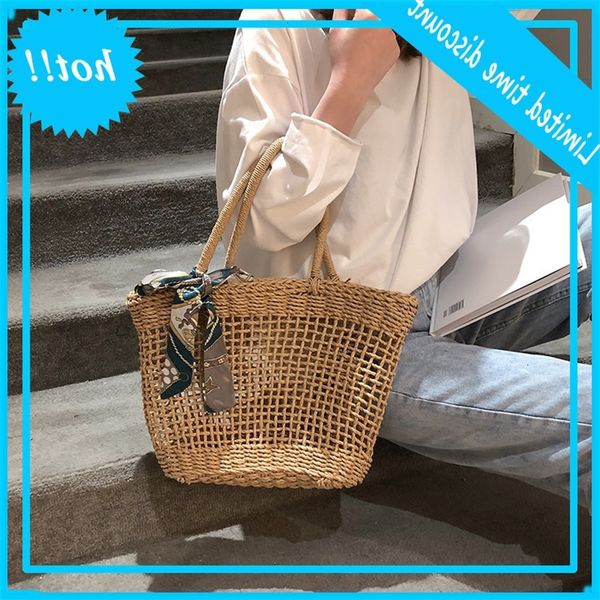 2020 summer new woven straw women's chic portable vegetable basket foreign style shoulder bag
2020 summer new woven straw women's chic portable vegetable basket foreign style shoulder bag