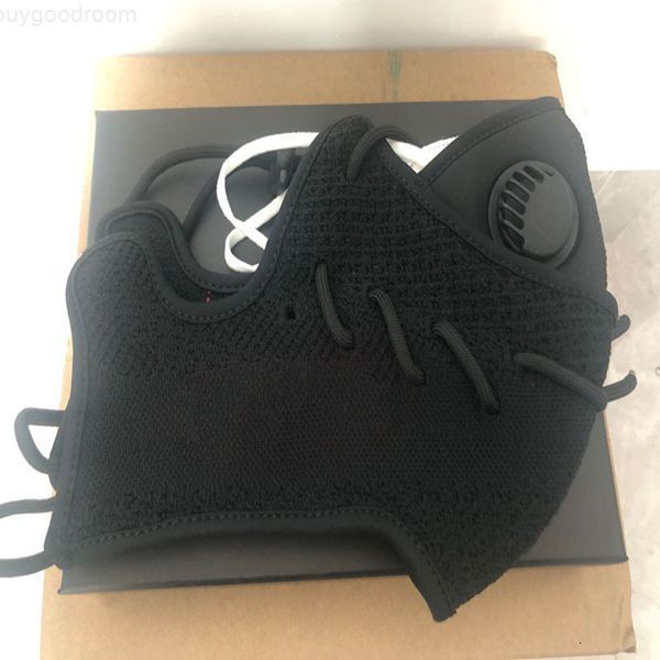 veil reusable pm3.0 v2 dustproof face mask kanye west beluga zebra washable kanye masks running riding bike mask with box
veil reusable pm3.0 v2 dustproof face mask kanye west beluga zebra washable kanye masks running riding bike mask with box