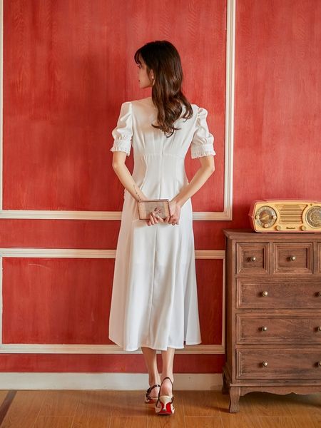 2021 new summer white woman turn-down collar puff sleeve single breasted trumpet mermaid dress elegant party girl btfz, Black;gray
2021 new summer white woman turn-down collar puff sleeve single breasted trumpet mermaid dress elegant party girl btfz, Black;gray