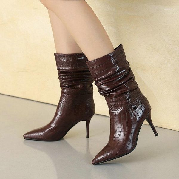 boots 2021 crocodile pattern pu style women nude pointed toe stiletto ladies long fashion fold winter1, Black
boots 2021 crocodile pattern pu style women nude pointed toe stiletto ladies long fashion fold winter1, Black