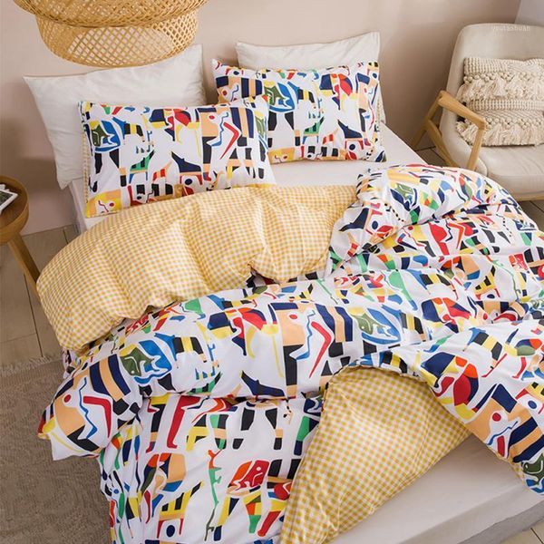 3pcs/set bedding quilt cover pillow case kit durable king soft floral modern luxurious corner ties zipper closure bedroom decor1
3pcs/set bedding quilt cover pillow case kit durable king soft floral modern luxurious corner ties zipper closure bedroom decor1