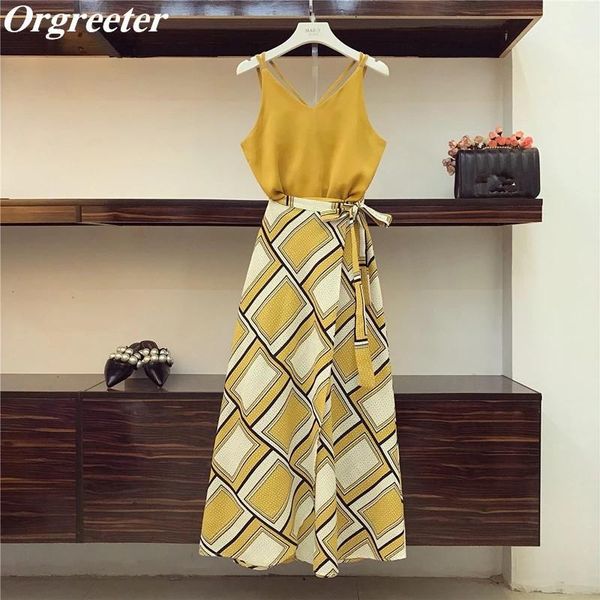 2020 new high waist split plaid lace up skirts suit women summer suspender vest crop printing skirt two-piece sets1, White
2020 new high waist split plaid lace up skirts suit women summer suspender vest crop printing skirt two-piece sets1, White