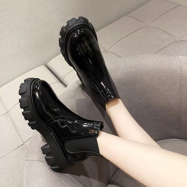 2020 women ankle boots round toe pu leather all match square high heel fashion winter shoes women boots, Black
2020 women ankle boots round toe pu leather all match square high heel fashion winter shoes women boots, Black