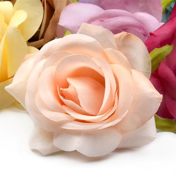 10 шт. 6 см искусственный шелковый розовый цветок голова для домашнего сада свадебные днеменные украшения diy scrapbooking дешевый поддельны
10 шт. 6 см искусственный шелковый розовый цветок голова для домашнего сада свадебные днеменные украшения diy scrapbooking дешевый поддельны