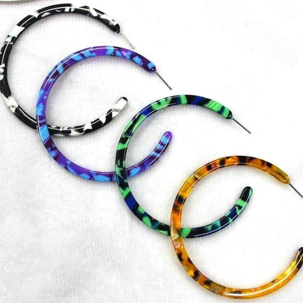 new fashion eco-friendly earrings acetate word collision color hoop earrings retro personality simple for women bohemian1, Golden;silver
new fashion eco-friendly earrings acetate word collision color hoop earrings retro personality simple for women bohemian1, Golden;silver