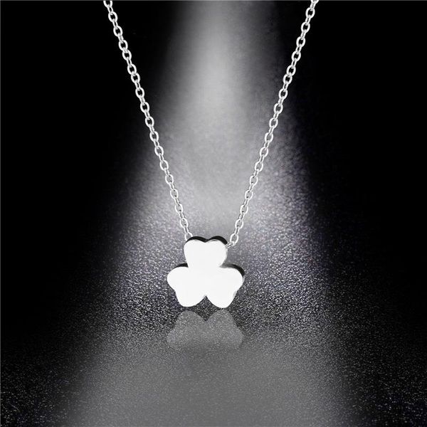 stainless steel clover flower necklace simple and fresh titanium steel three-petal love clavicle chain women's pendant, Silver
stainless steel clover flower necklace simple and fresh titanium steel three-petal love clavicle chain women's pendant, Silver