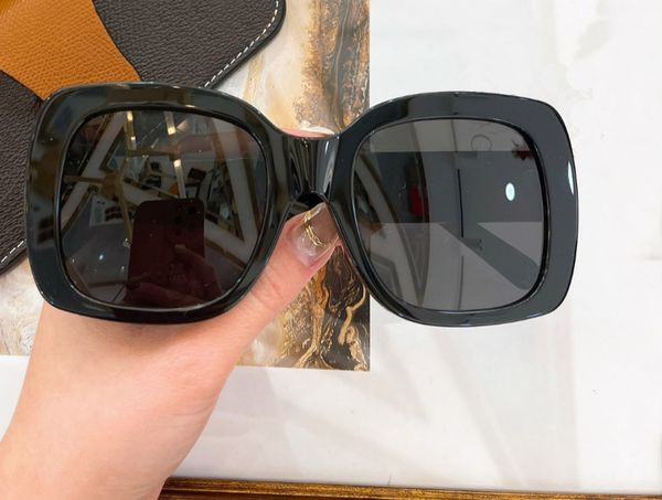 square oversize sunglasses black dark grey lens z1611 fashion sunglasses for women uv glasses with box, White;black
square oversize sunglasses black dark grey lens z1611 fashion sunglasses for women uv glasses with box, White;black