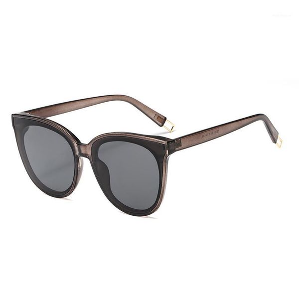 sunglasses fashion retro cat eye women plastic material lenses mental frame 5 colors 3301 uv400 protection eyewear1, White;black
sunglasses fashion retro cat eye women plastic material lenses mental frame 5 colors 3301 uv400 protection eyewear1, White;black