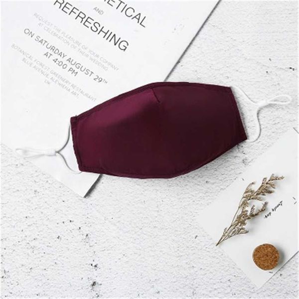 anti-dust unisexsponge face cycling mouth wearing pm 2.5 mask man woman black white fashion designer ma
anti-dust unisexsponge face cycling mouth wearing pm 2.5 mask man woman black white fashion designer ma