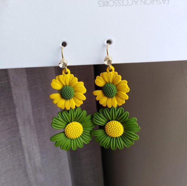Summer Fashion New Dangle Earrings for Women Cute Romantic Chrysanthemum Flowers Tassel Long Big Earrings Gifts Accessories 20201, Silver
Summer Fashion New Dangle Earrings for Women Cute Romantic Chrysanthemum Flowers Tassel Long Big Earrings Gifts Accessories 20201, Silver