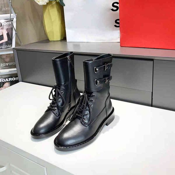 platform boots temperament female leather v metal buckle martin motorcycle outdoor 36-41 without box, Black
platform boots temperament female leather v metal buckle martin motorcycle outdoor 36-41 without box, Black