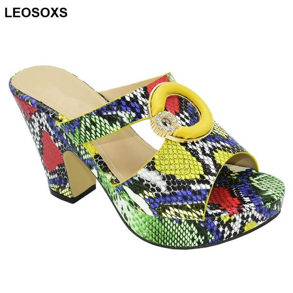 new fashion italian design women shoes decorated with rhinestone summer shoes plus size ladies high heels party pumps, Black
new fashion italian design women shoes decorated with rhinestone summer shoes plus size ladies high heels party pumps, Black