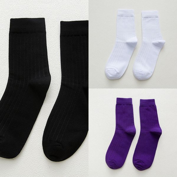 autumn and winter new medium tube cotton casual medium and men's solid men's socks vertical air permeable socks gjhz4, Black
autumn and winter new medium tube cotton casual medium and men's solid men's socks vertical air permeable socks gjhz4, Black