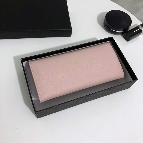 desginer wallets black pink card holder pillow shape cowhide purse luxury business style with pockets, Red;black
desginer wallets black pink card holder pillow shape cowhide purse luxury business style with pockets, Red;black