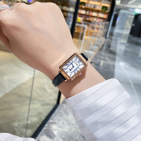 shigaodi square with small and exquisite watch simple temperament atmosphere women's fashion waterproof
shigaodi square with small and exquisite watch simple temperament atmosphere women's fashion waterproof