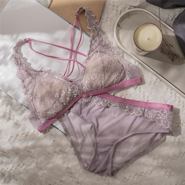 classic back bandage women underwear lace ultra thin french bra set romantic purple bralette triangle soft cup lingerie set1, Red;black
classic back bandage women underwear lace ultra thin french bra set romantic purple bralette triangle soft cup lingerie set1, Red;black