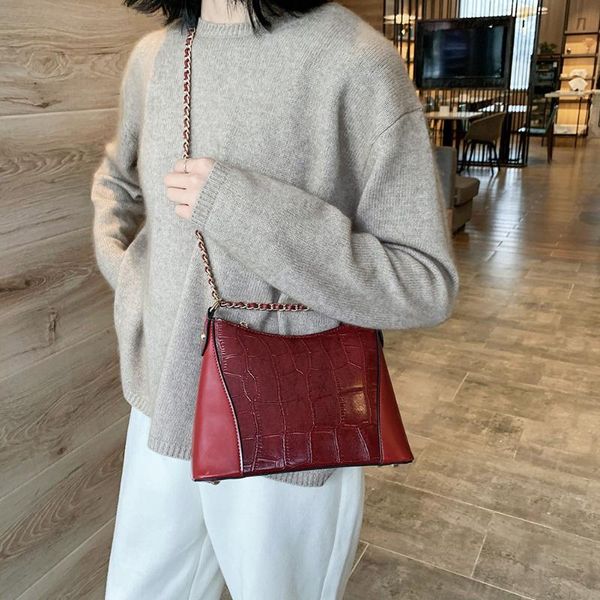 multi-function pu leather handbags shoulder messenger bag women leather retro large capacity crossbody bag for vacation
multi-function pu leather handbags shoulder messenger bag women leather retro large capacity crossbody bag for vacation