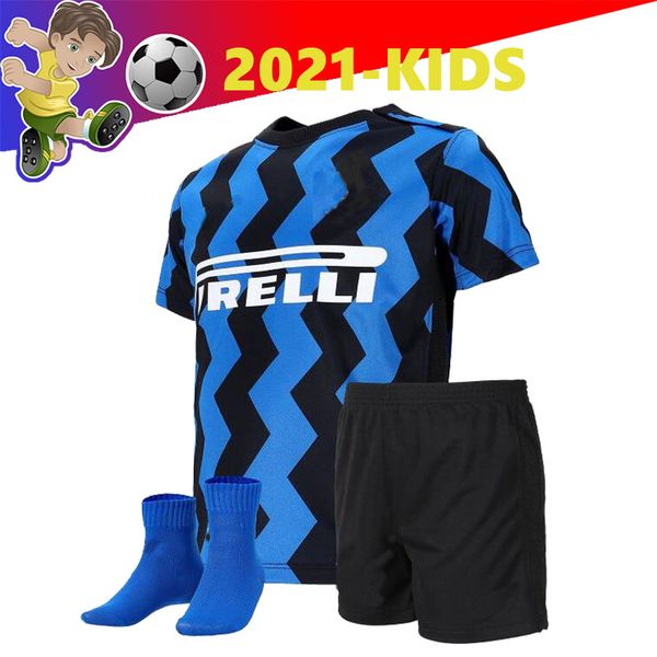 inter football shirt 20-21 football suit inter milan training team uniform boys and children's short sleeve sportswear customiz, Black
inter football shirt 20-21 football suit inter milan training team uniform boys and children's short sleeve sportswear customiz, Black