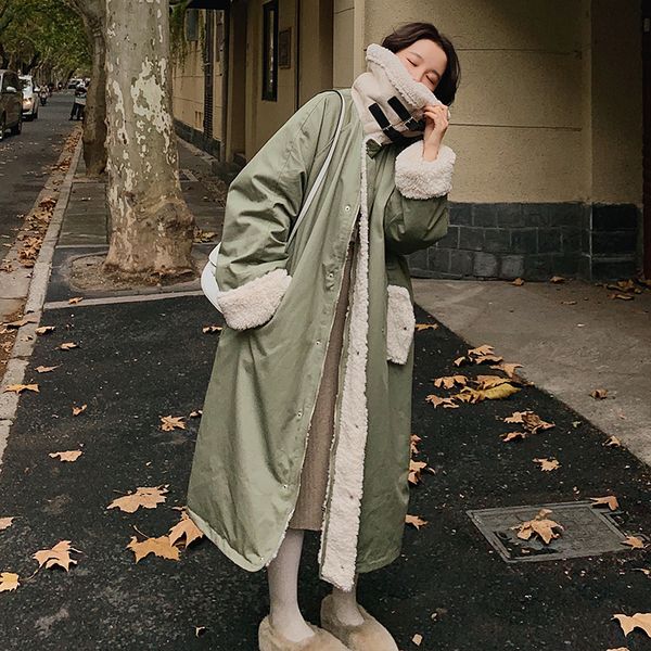 2021 new female lamb wool coat new winter pie overcoming long locomotive lapel loose sleeves thick jacket98m aepg, Black
2021 new female lamb wool coat new winter pie overcoming long locomotive lapel loose sleeves thick jacket98m aepg, Black